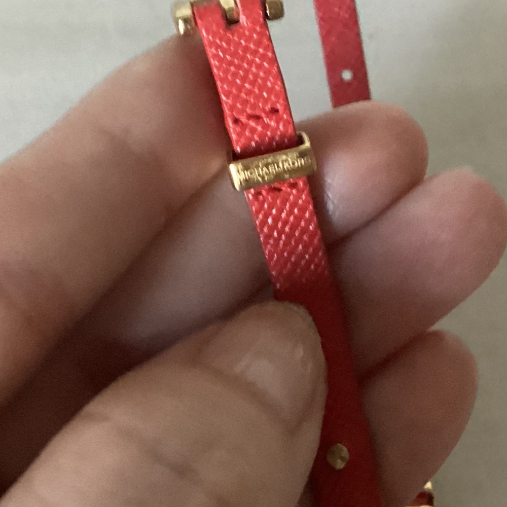 MK bracelet - Picture 4 of 8